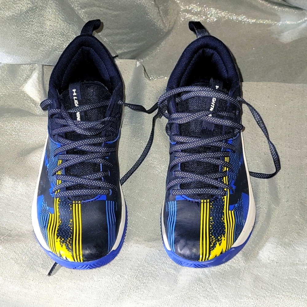Under Armour Basketball Shoes